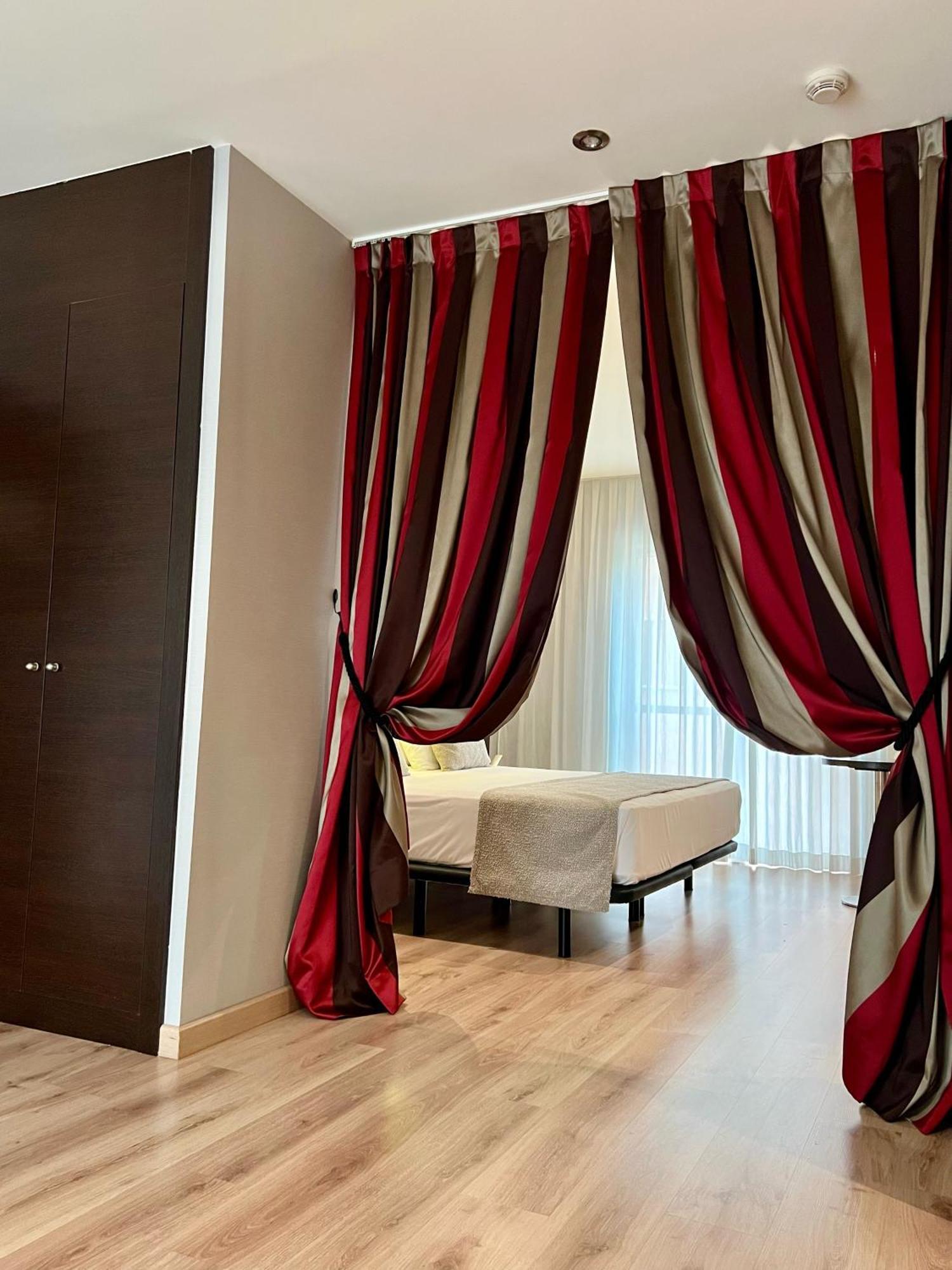 Turia Hotel 4*